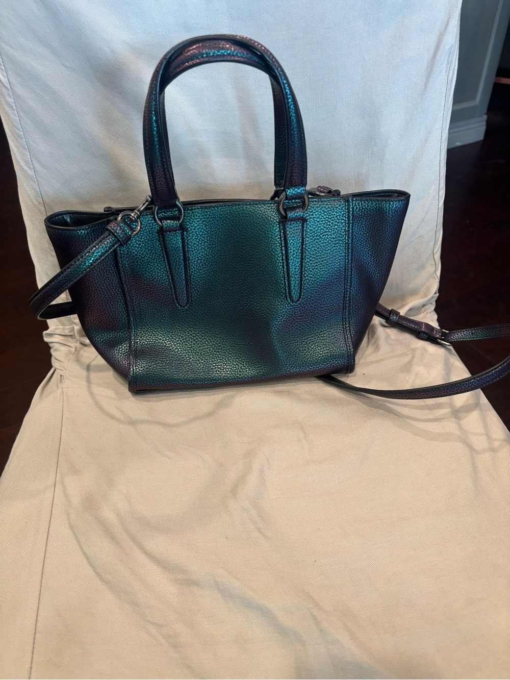 Coach holographic crossbody - Picture 3 of 5